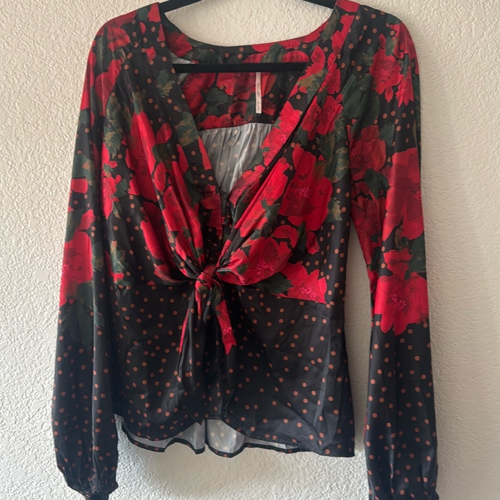 Free people floral blouse size medium